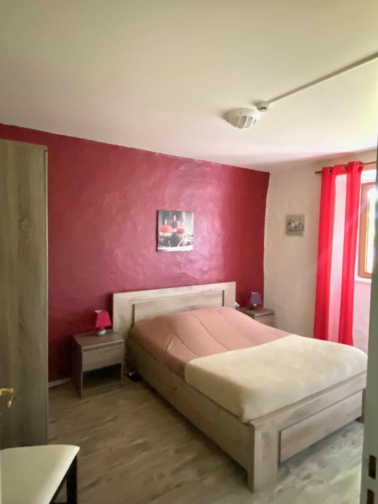 Auberge De Cadenas Veyreau Экстерьер фото